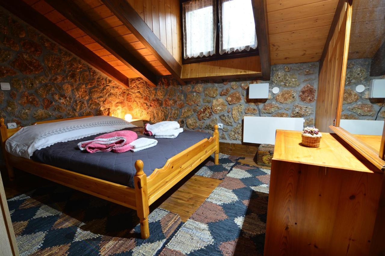 Γήλοφος Vila Ano Trikala Exterior foto